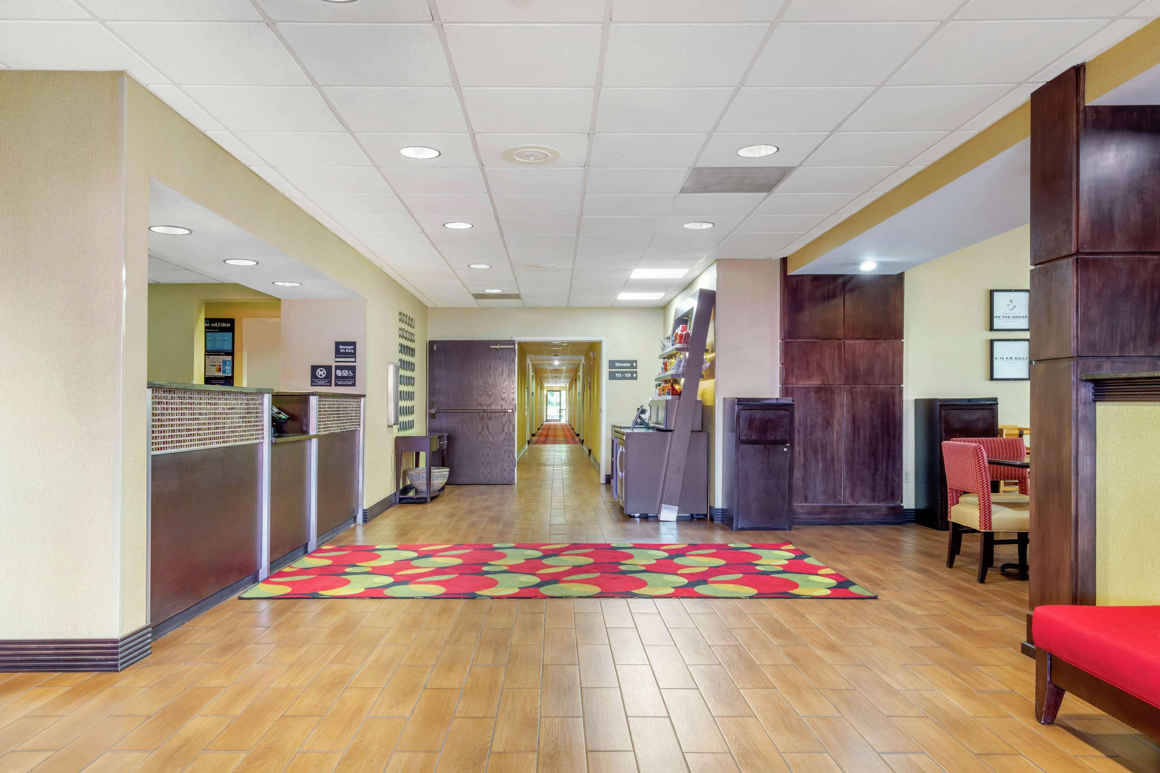 Hampton Inn Brookhaven Εξωτερικό φωτογραφία